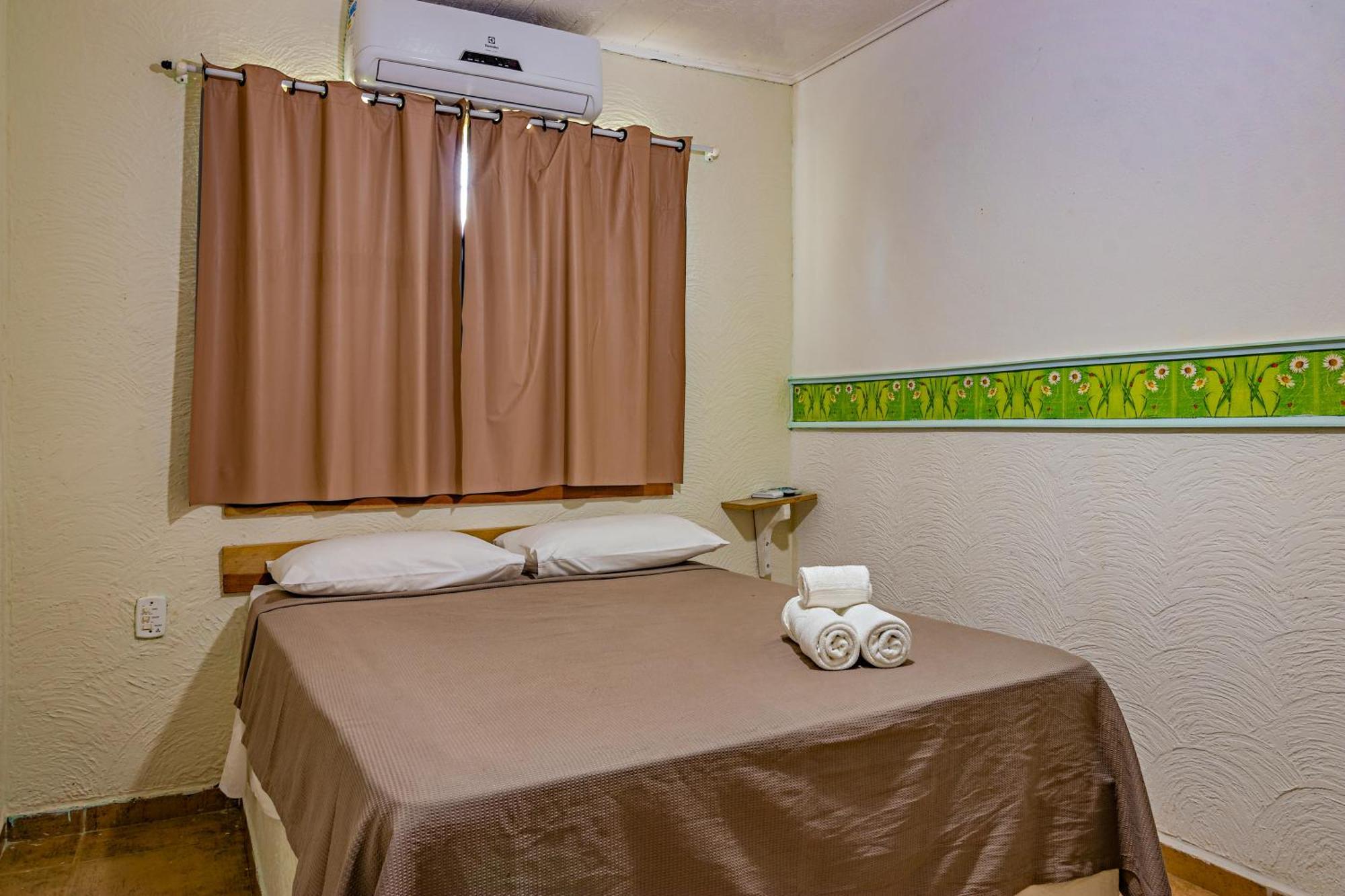 Palmeiras Fazenda Country house *